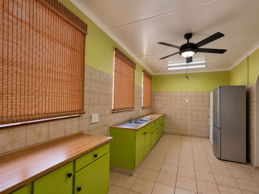 To Let 4 Bedroom Property for Rent in Kathu Northern Cape